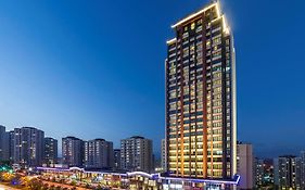 Radisson Residences Avrupa Tem Istanbul